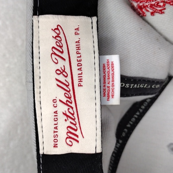 UNLV: RUNNING REBELS HAT - Picture 5 of 7